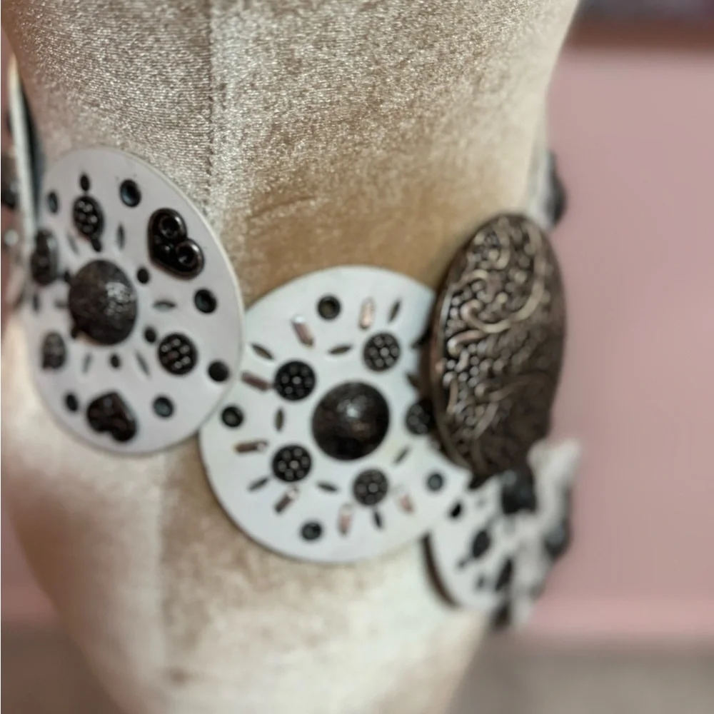 White Leather and Silver Decorative Boho Western Statement Belt